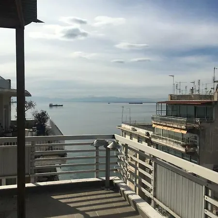 City Centre Penthouse With Amazing Sea View *